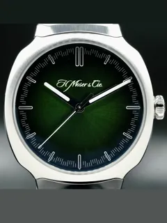 H. Moser & Cie. Streamliner 6200-1200 Stainless steel Green