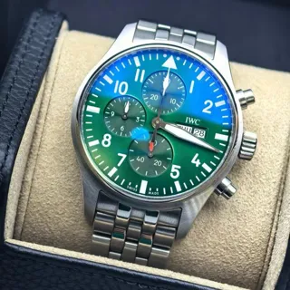 IWC Pilot IW3780-06 43mm Stainless steel Green