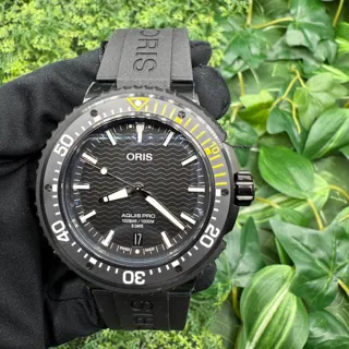 Oris Aquis 01 400 7767 7754-07 426 64BTEB 49.5mm Titanium and Black DLC Black