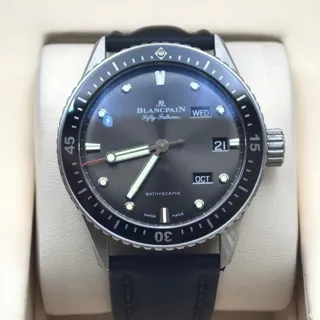 Blancpain Fifty Fathoms 5071-1110-B52A 43mm Stainless steel