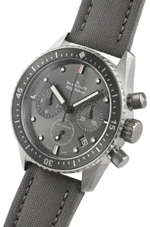 Blancpain Fifty Fathoms 5200 1210 G52A 43mm Titanium Gray