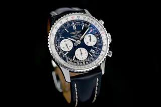 Breitling Navitimer A23322 42mm Stahl Silber