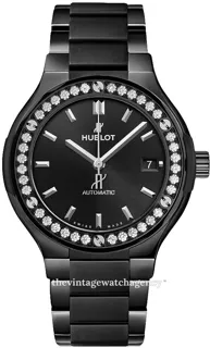 Hublot Classic Fusion 45, 42, 38, 33  568.CM.1470.CM.1204 38mm Black ceramic Black