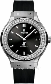 Hublot Classic Fusion 565.NX.1470.RX.1204 38mm Titanium Black