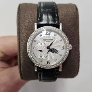 Patek Philippe Complications 4958G-001 31mm White gold White