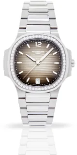 Patek Philippe Nautilus 7118/1200A-011 35mm Stainless steel Gray