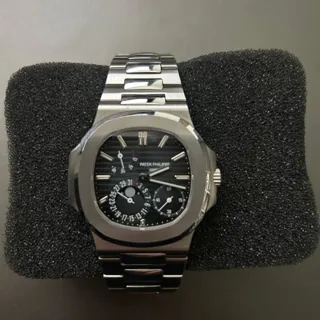 Patek Philippe Nautilus Moonphase 5712/1A-001 40mm Stainless steel Blue