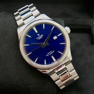 Tudor Style M12700-0009 Stainless steel Blue