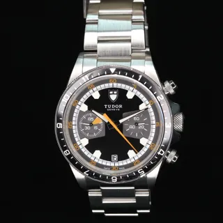 Tudor Heritage Chrono 70330N Steel Black