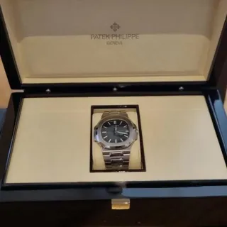 Patek Philippe Nautilus 5711/1A-010