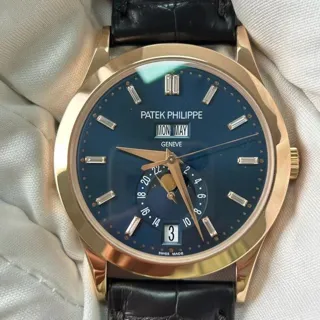 Patek Philippe Annual Calendar 5396R-015 38.5mm Rose gold Blue