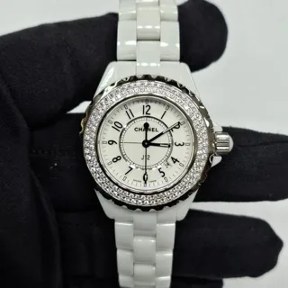 Chanel J12 H0967 33mm Ceramic White