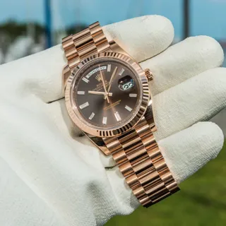 Rolex Day-Date 40 228235-0003 Rose gold Brown