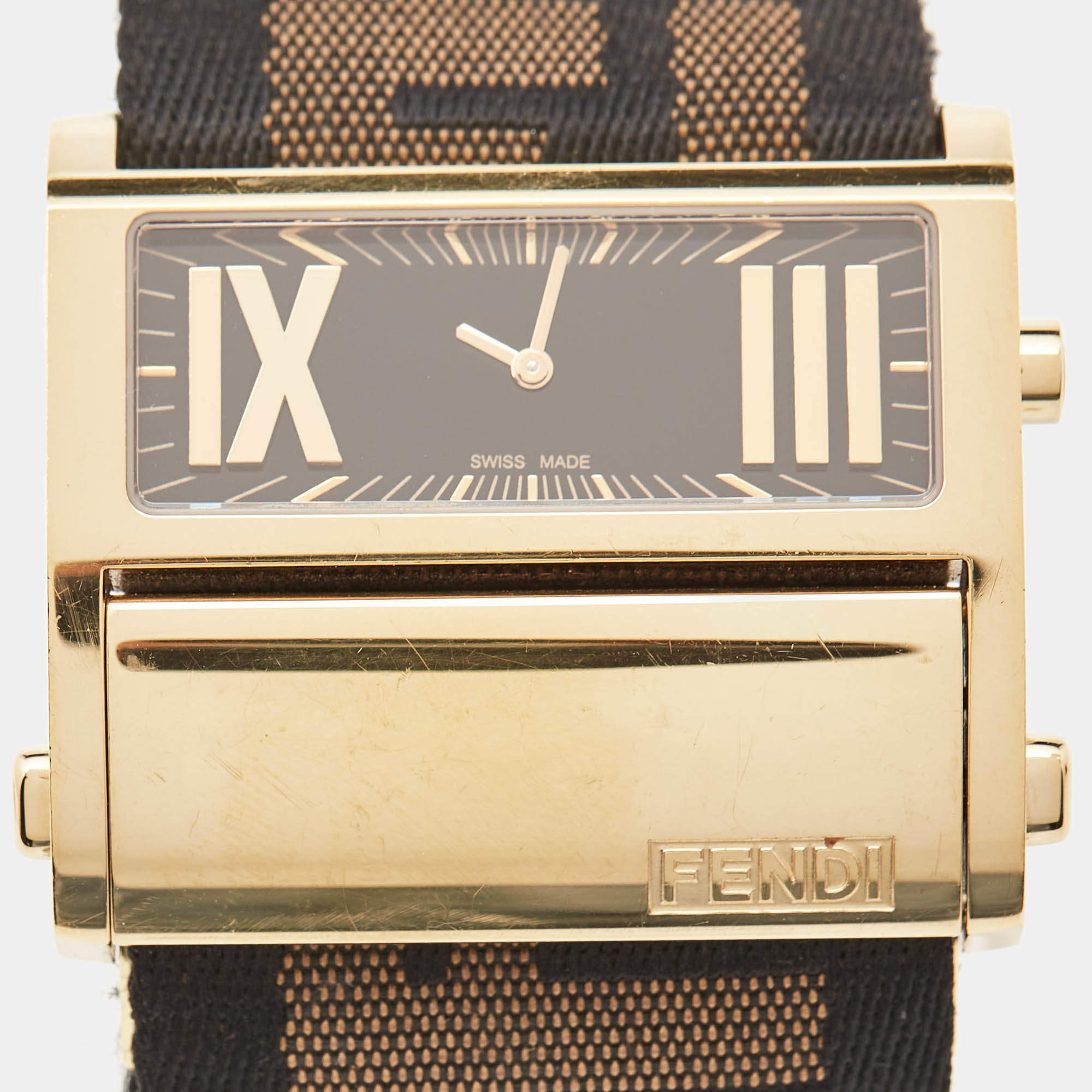 Fendi Zip Code 1130G Stainless steel and Gold-plated United Arab