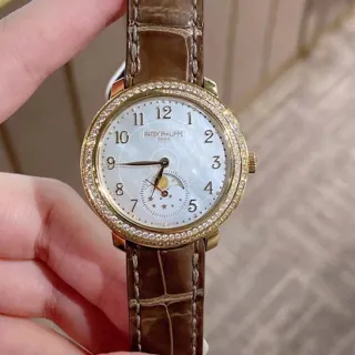 Patek Philippe Moonphase 4968R-001 33.5mm Rose gold Mother of pearl