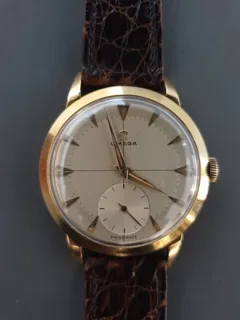 Omega 18k yellow gold Champagne