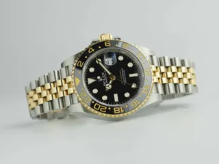 Rolex GMT-Master II 126713GRNR Yellow gold and Stainless steel Black