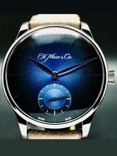 H. Moser & Cie. Venturer 2327-0203 White gold Blue