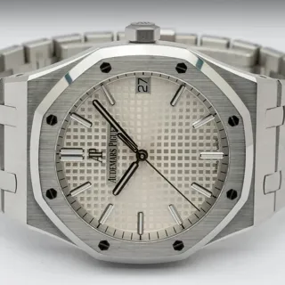 Audemars Piguet Royal Oak 15500ST.OO.1220ST.04 41mm Stainless steel Silver