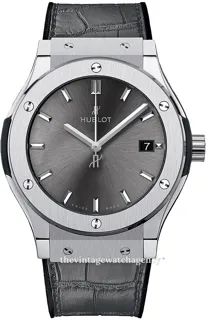 Hublot Classic Fusion 581.NX.7071.LR 33mm brushed/polished titanium Gray