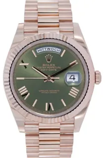 Rolex Day-Date 40 228235 40mm Everose gold Green