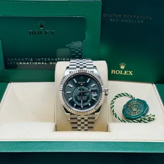 Rolex Sky-Dweller 336934 42mm Stainless steel Green