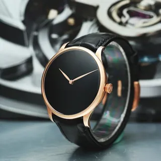 H. Moser & Cie. Venturer 2327-0410 41mm Rose gold Black