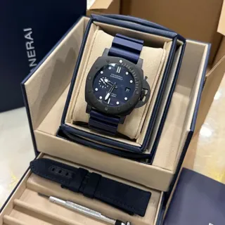 Panerai Submersible PAM 01232 44mm Carbon fiber Blue