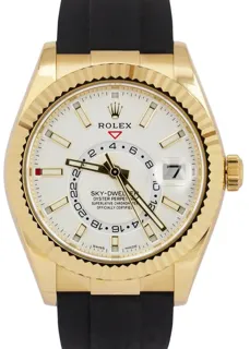 Rolex Sky-Dweller 326238 42mm Yellow gold White