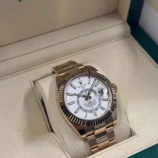 Rolex Sky-Dweller 326935 42mm Rose gold White