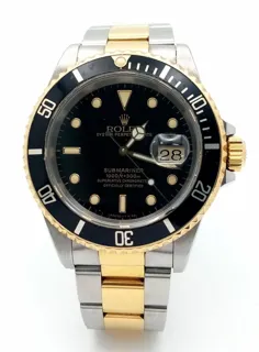 Rolex Submariner 16613 40mm Yellow gold and Stainless steel Black