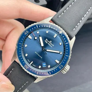 Blancpain Fifty Fathoms 5000-0240-O52A 43.6mm Ceramic Blue