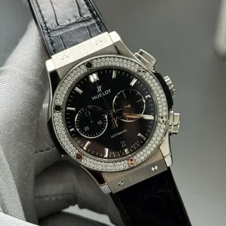 Hublot Classic Fusion 541.NX.1171.LR.1104 42mm Titanium Black