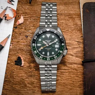 Seiko 5 Sports SSK035K1 42.5mm Stainless steel Green