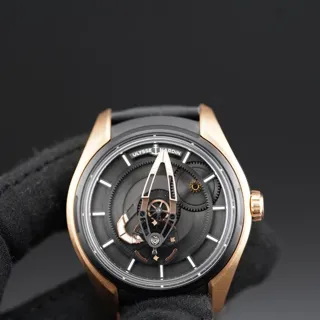 Ulysse Nardin Freak 2305-270/02 | Rose gold and Titanium