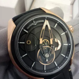 Ulysse Nardin Freak 2305-270/02 | Rose gold and Titanium