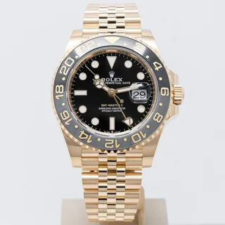 Rolex GMT-Master II 126718grnr 40mm Yellow gold Black