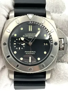 Panerai Luminor Submersible PAM 00364 47mm Titanium Black