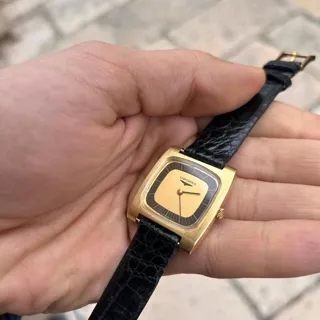 Longines Flagship 4050 30mm Yellow gold Golden