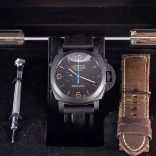 Panerai Luminor 44mm Ceramic Black