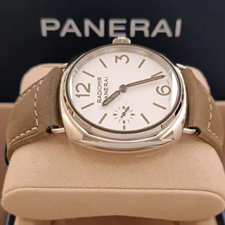 Panerai Radiomir PAM01384 45mm Stainless steel White