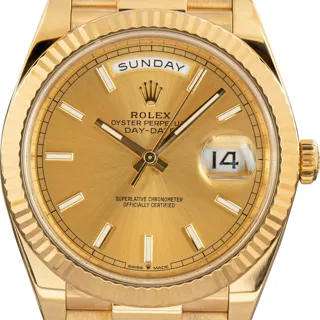 Rolex Day-Date 40 228238 40mm Yellow gold Champagne