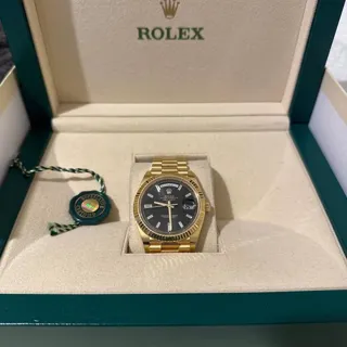 Rolex Day-Date 40 228238 40mm Yellow gold Black