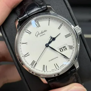 Glashütte Senator Panorama Date 100-03-32-42-04 40mm Stainless steel Silver