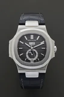 Patek Philippe Nautilus 5726/1A-001 Stainless steel Black