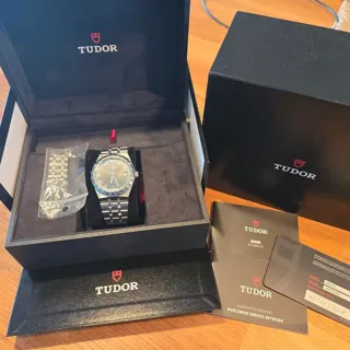 Tudor Royal M28500-0003 38mm Stainless steel Black