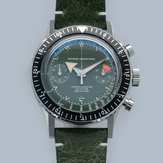 Nivada Chronomaster 38mm Stainless steel Olive green