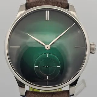 H. Moser & Cie. Venturer 2327-1202 43mm Stainless steel Green