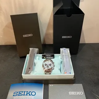 Seiko Chronograph SSC937P1 39mm Stainless steel Blue