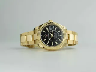 Rolex Sky-Dweller Yellow gold Black